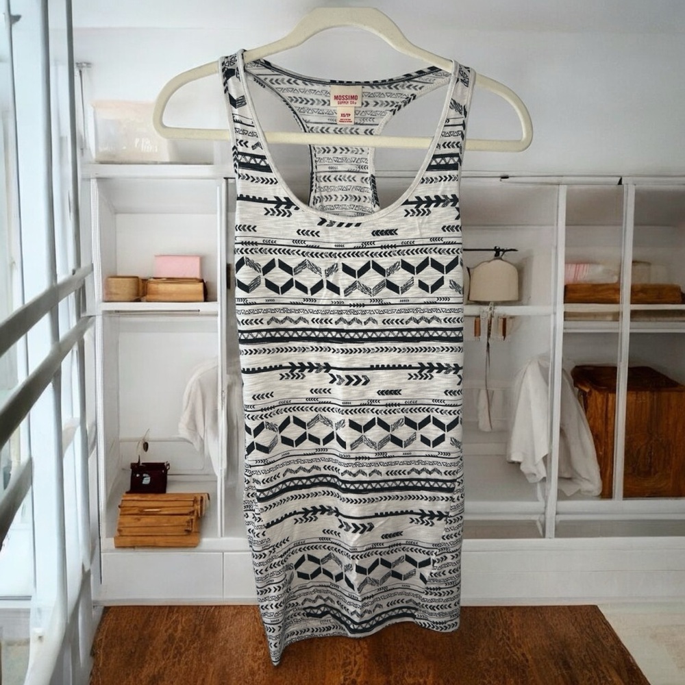 Mossimo Graphic A-Tank